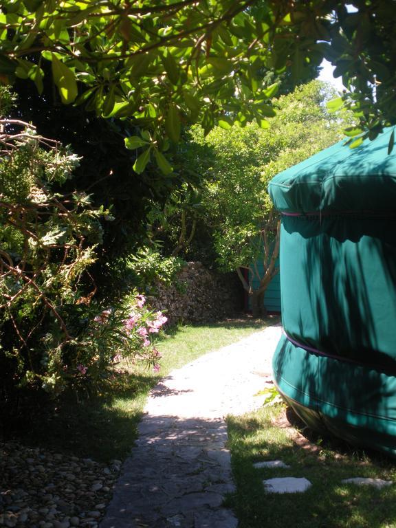 Couette-café Mira Ceti Yurt *