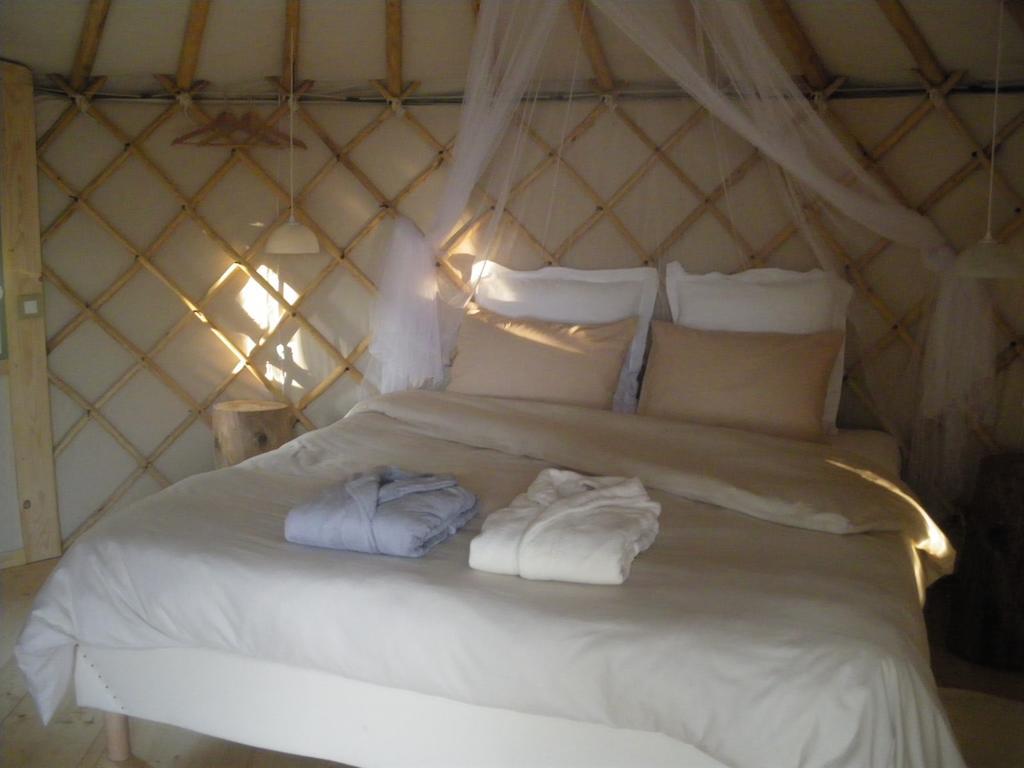 Couette-café Mira Ceti Yurt *